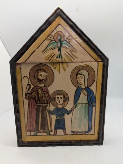 Religiøst ikon i træramme med Den Hellige Familie