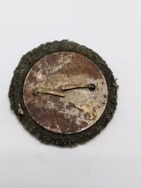 Tysk Wehrmacht Kraftfahrbewährungsabzeichen i bronze på uld