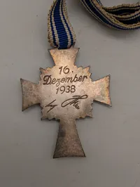 Tysk Moderskors (Mutterkreuz) i Sølv med originalt bånd