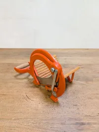Raadvad Brødskærer Model 294 i Orange Støbejern