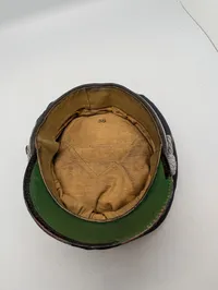 Tysk Luftwaffe Officerskasket med Broderet Ørn og Kokarde, Fantastisk form 