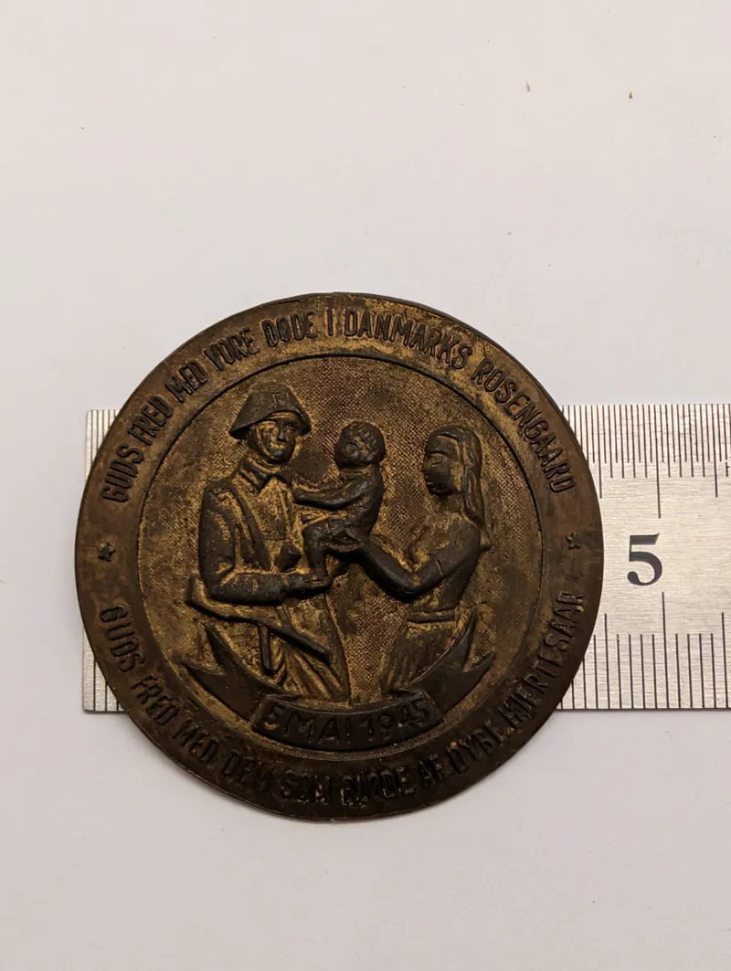 Danish Liberation Commemorative Bronze Medal pin , May 5 1945