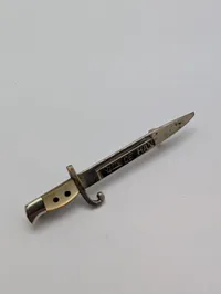 Vintage Grotte de Han pin