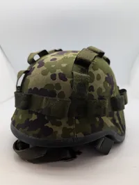 CGF Gallet Militærhjelm med Camouflageovertræk M84