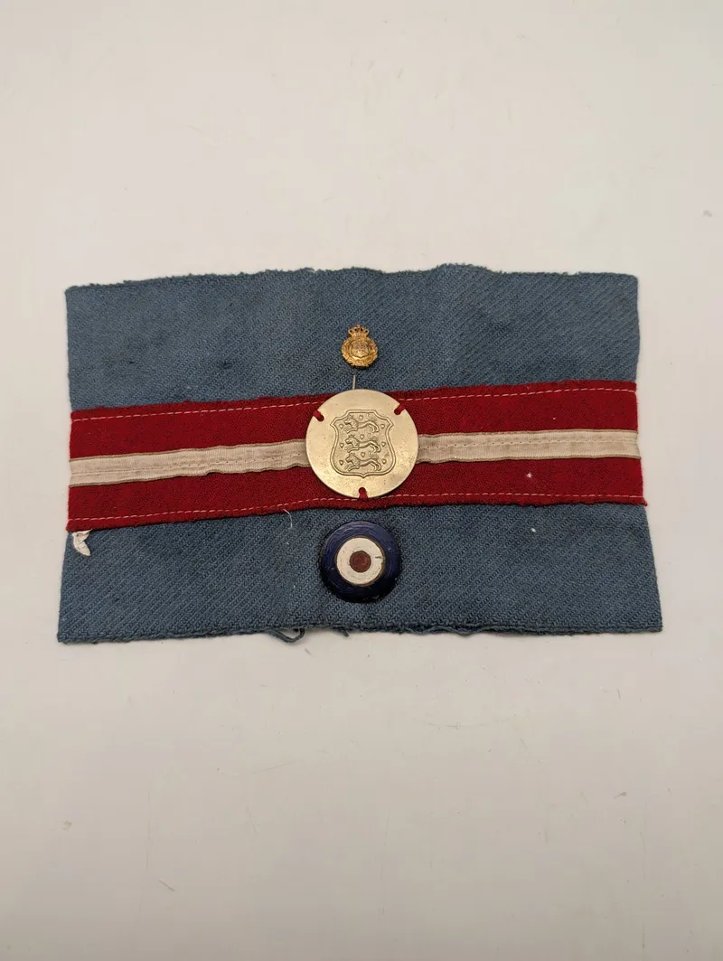 Dansk Modstandsbevægelse Armbind med Emblemer af Brigade typen 