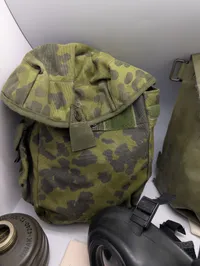 Dansk Forsvar M/84 og M/69 Gasmaskesæt med Tasker og Filtre