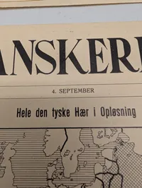 Samling af danske modstandsdokumenter og militærvejledning fra 2. verdenskrig