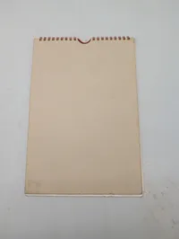 Samling af britiske kongelige memorabilia, herunder 1935 Royal Jubilee souvenir