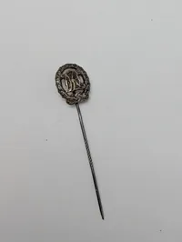 Tysk DRL Sportsmærke i Sølv, Miniature Stickpin af Wernstein Jena