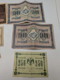 Samling af russiske og polske pengesedler fra 1917-1923