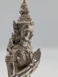 Thai Teppanom-figur i sølvfarvet metal