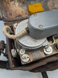Dansk Militær Felttelefon Model 1915 med Lædertaske, ikke omgjort i 1952 