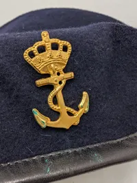 Dansk Søværnet Baret med Forgyldt Krone og Anker Emblem